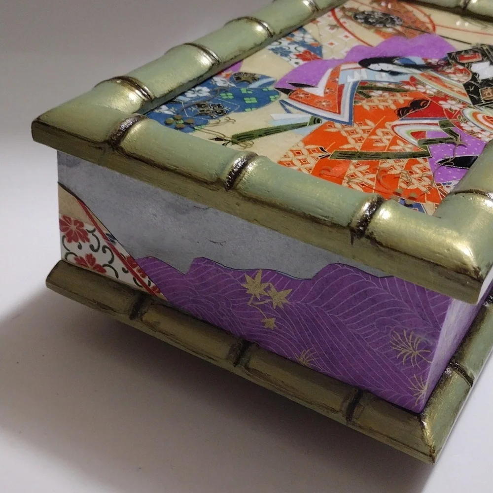 Mementos Box